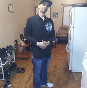 Meet your Posher, Travis